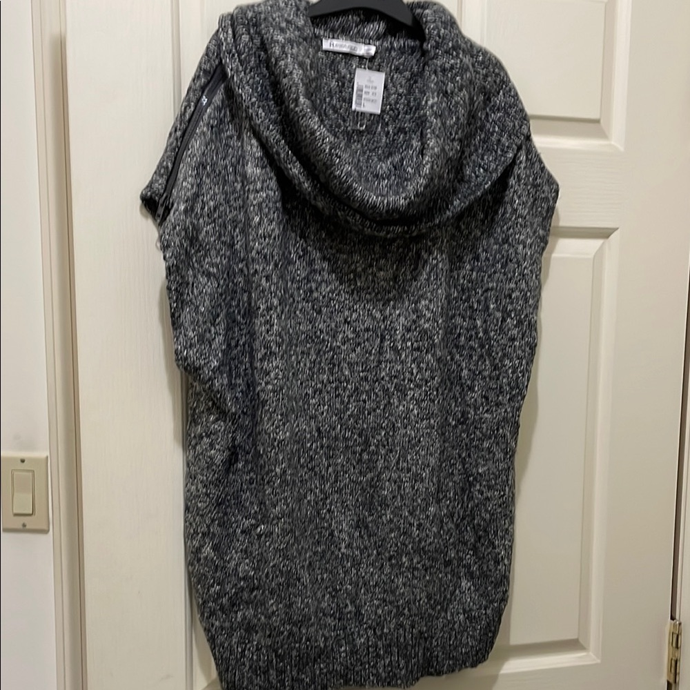 Revolution by Ricki’s cowl neck gray knit cowl sweater (sz XL)